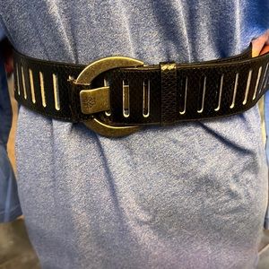 Jessica Simpson faux leather belt.